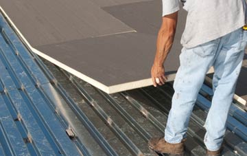 benefits of insulating Tregyddulan flat roofing
